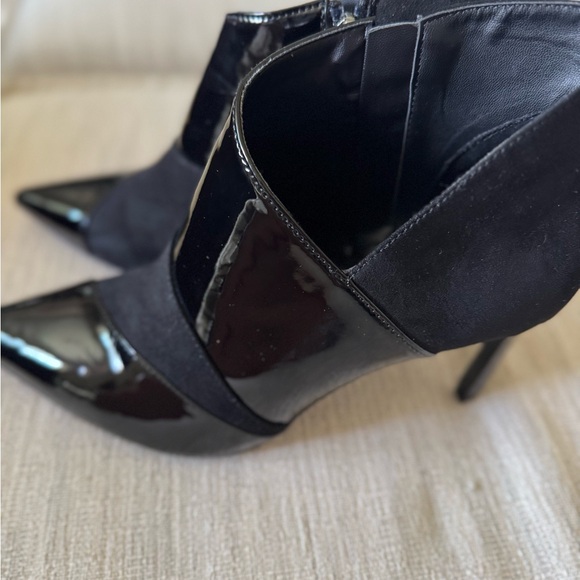 Zara SZ 6.5 NWOB Black Patent Leather Suede Combo High Heel Booties Never Worn - Picture 9 of 12